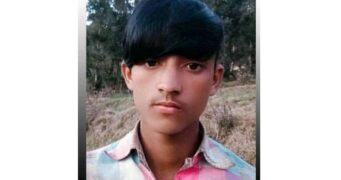 भेटिए चन्द्रे कामी