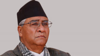 सत्ता गठबन्धनबाट बाहिरिएको जसपाका मन्त्रीलाई हटाउने देउवाकाे तयारी