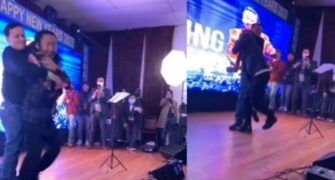 अमेरिकामा गीत गाइरहेका बेला गायक राजेश पायल राईमाथि यसरी भयाे आक्रमण