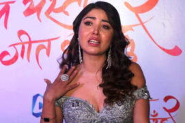 प्रिमियरमा पल अनुपस्थित भएपछि धुरुधुरु राेइन् पूजा