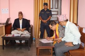 बागी फकाउन प्रचण्डदेखि रामचन्द्रसम्म, जगन्नाथकाे जवाफ- कुनै हालतमा पनि पछि हट्दिनँ
