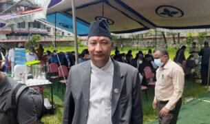 चौतर्फी विरोधपछि गण्डकीका मन्त्रीले गरे बा-आमाको नाममा पैसा नलिने घोषणा