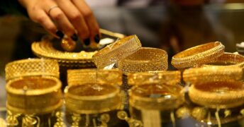 अस्वाभाविक बढेको सुन अस्वाभाविक रुपले घट्दै, कति सम्म घट्ला ?