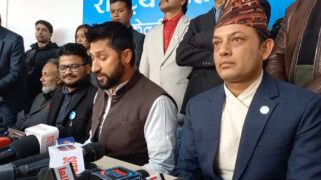 मिडियाले चारैतिरबाट प्रहार गरेको आराेपसहित रविले मिडिया सम्पादकलाई साेधे- मेरो अपराध के हो ?