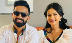 एलिनाले प्रेमीसँगको तस्वीर राख्दै भनिन् – तिम्रो साथले मलाई जीवित राख्छ