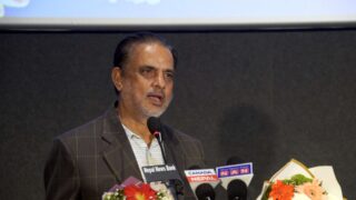 समयलाई चिन्न सक्नुपर्छ, कामसँगै दाम पछि लागेर आउँछ : हरिवंश आचार्य