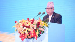 चीनलाई भूराजनीतिक घेरा हाल्न नेपाली भूमि प्रयोग गर्न दिँदैनौँ : माधव नेपाल